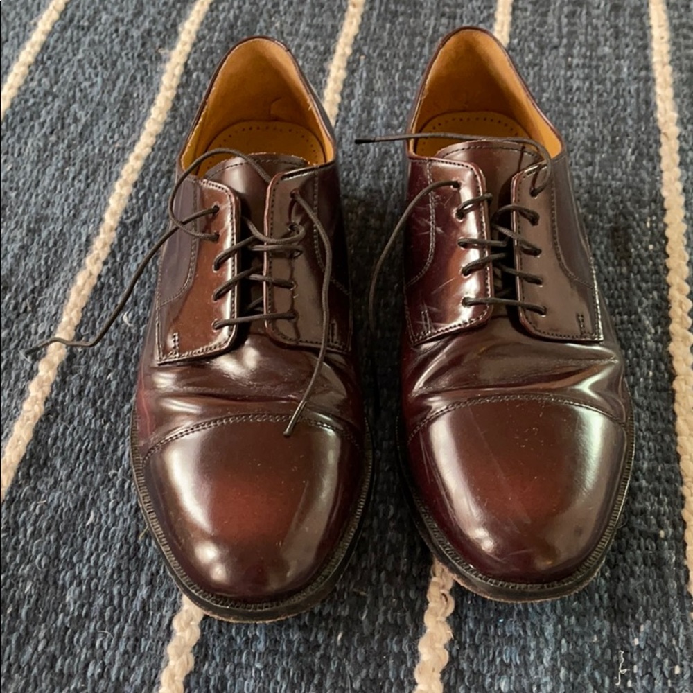 Men’s Cole Haan size 10.5 dress shoes